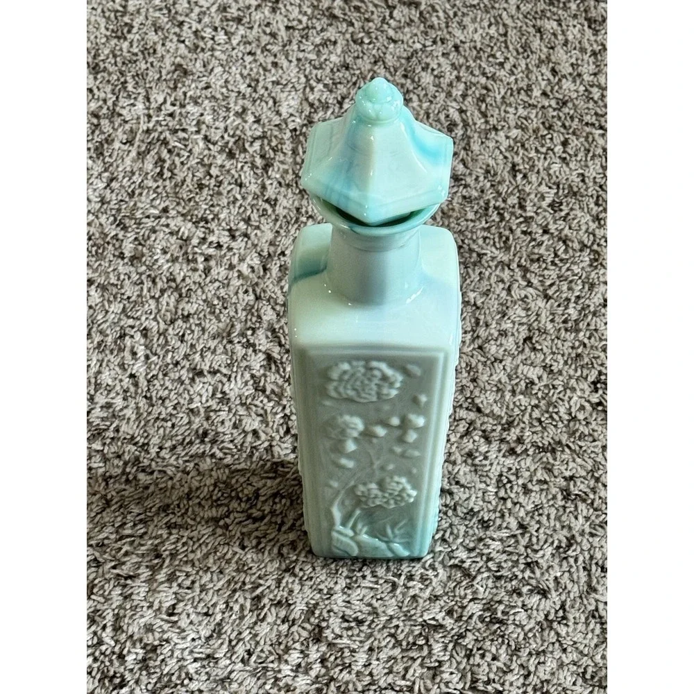 Vtg 1972 Jim Beam Liquor Decanter Jadeite Green Blue Milk Slag Glass‎ Stopper